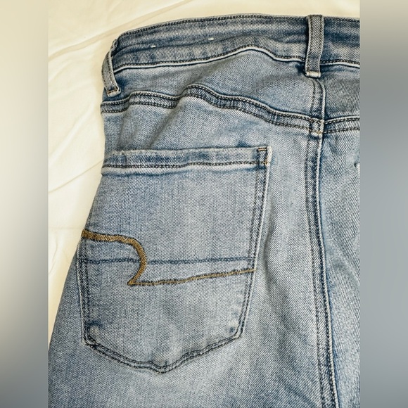 American Eagle Outfitters Light Blue High-Rise Jegging - Picture 9 of 9